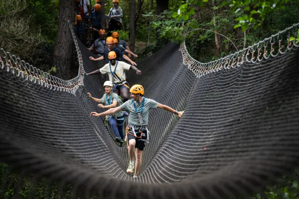 Vallon des tyroliennes, Millau Communication