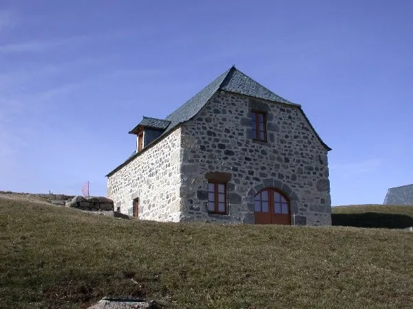 Les Burons de Cantoin - Lou Burgas, Office de tourisme Argences en Aubrac