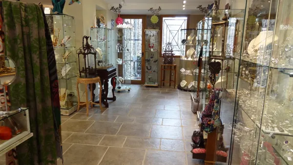 Bijouterie L'Acanthe, M Plassard