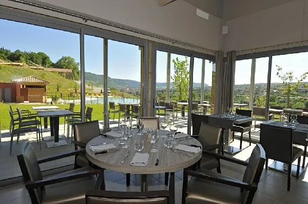 Le restaurant, Domaine de Saint Estève