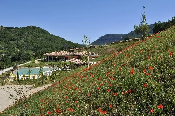 DOMAINE SAINT ESTÈVE, DOMAINE SAINT ESTÈVE