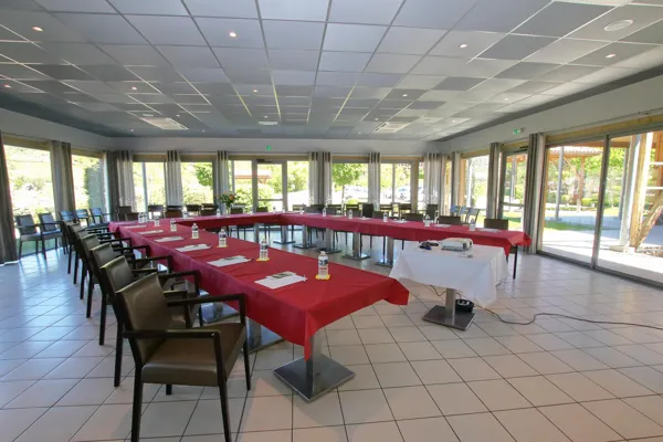 Salle Larzac, Domaine de Saint Estève