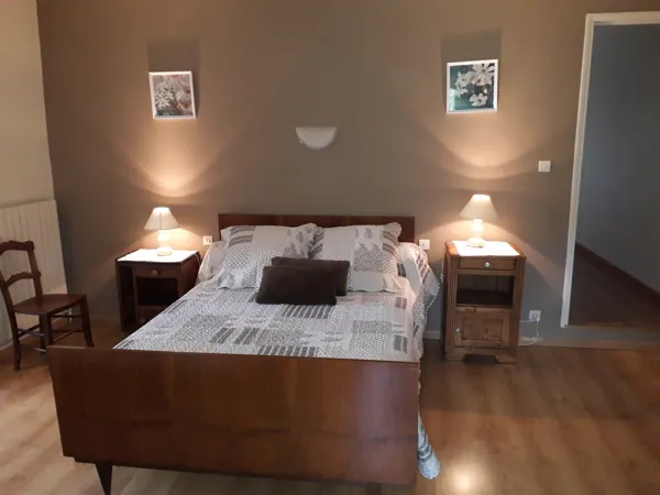 chambre 2 (1lit 140 + 1lit 120)