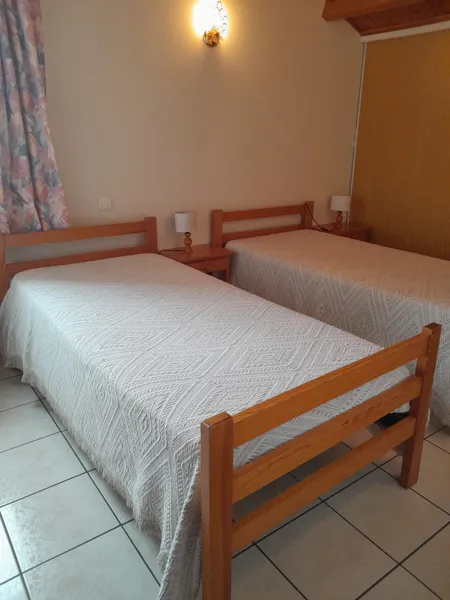 chambre 2 lits en 90