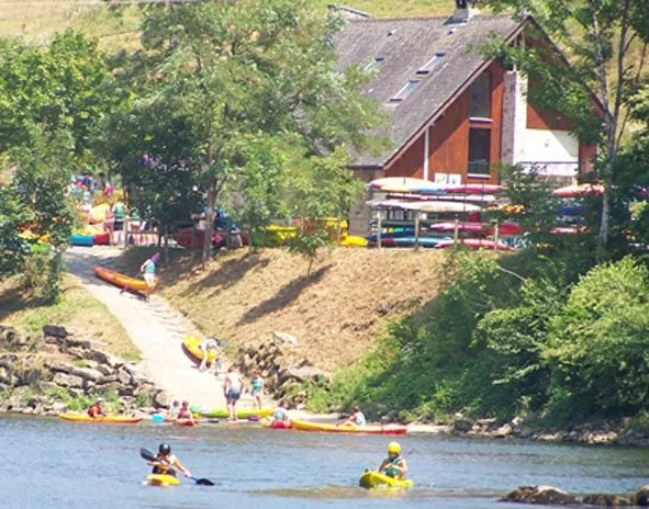 ASVOLT - Base canöe nature, OFFICE DE TOURISME DU CANTON D'ENTRAYGUES SUR TRUYERE