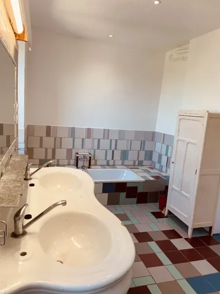 Maison de Famille pour les groupes, Gabrielle Girot