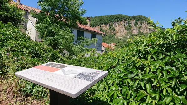 Sentier d'interprétation de Cornus, OFFICE DE TOURISME LARZAC VALLEES