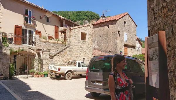 L'ancien coeur de ville - Cornus, OFFICE DE TOURISME LARZAC VALLEES