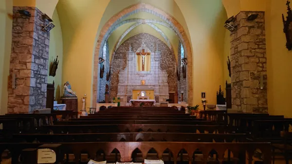 L'église - Cornus, OFFICE DE TOURISME LARZAC VALLEES