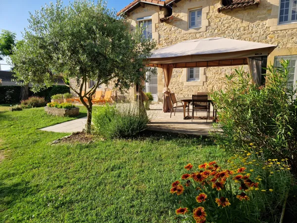 tonnelle sur la terrasse