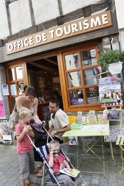 Tourisme en Aubrac - Bureau de Mur-de-Barrez, ot