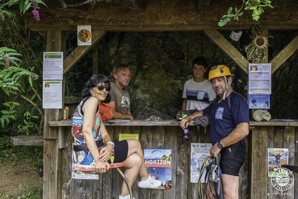 Accro Roc - Spéléologie, OFFICE DE TOURISME LARZAC VALLEES