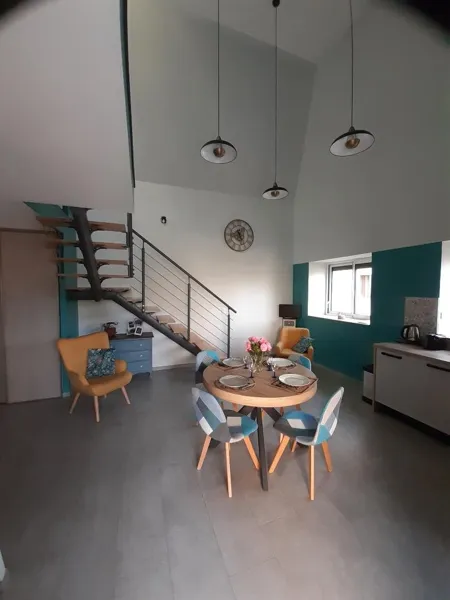 Le gîte de la carrière, Propriétaire