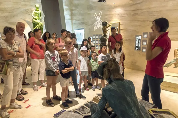 MICROPOLIS LA CITÉ DES INSECTES (groupes), MICROPOLIS LA CITÉ DES INSECTES