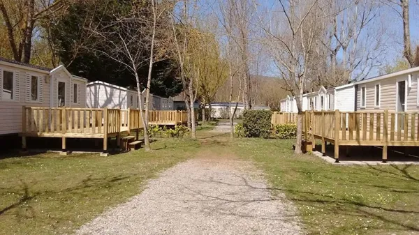 CAMPING DU VIADUC 12, 