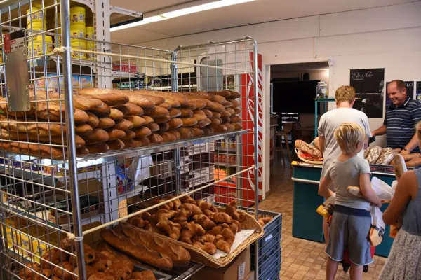 CAMPING DU VIADUC 12, 