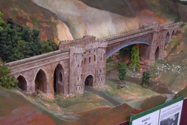 Musée du modelisme Ferroviaire (groupes), OFFICE DE TOURISME DU PLATEAU DE MONTBAZENS