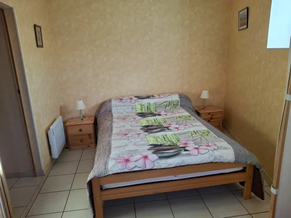 Chambre lit double, P.Arvieu