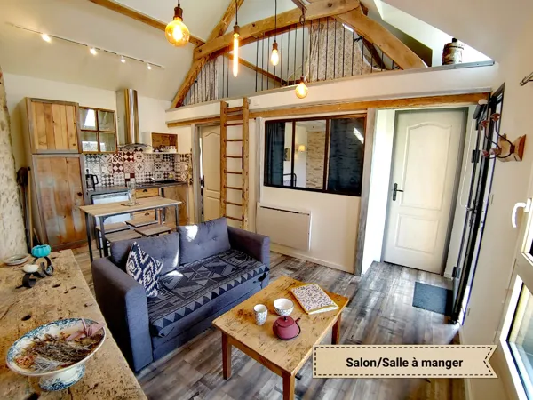 salon/séjour de l'Atelier avec canapé convertible, L'Atelier dans La Maison Mescladis