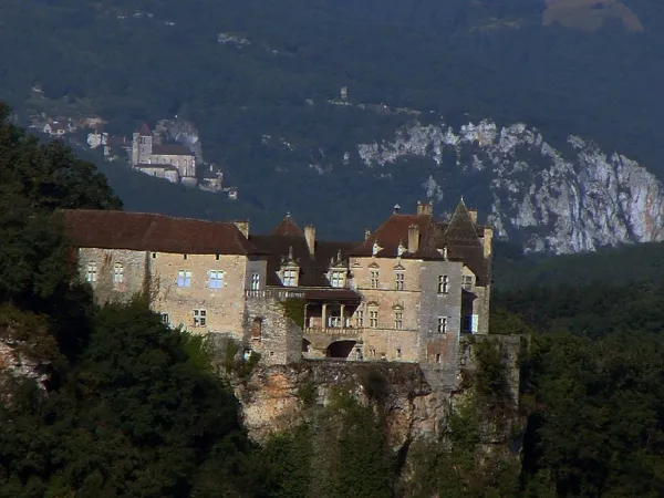 Château de Cénevières, OFFICE DE TOURISME REGIONAL DE VILLEFRANCHE DE ROUERGUE