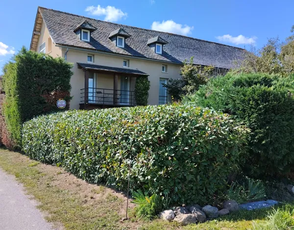 gîtes Les Vaquans vus de la route, Gîtes Les Vaquans