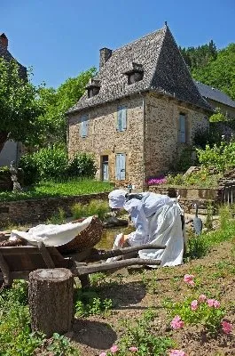 TERRA OLT : la lavandière au bord de l'eau, Office de tourisme de la Vallée du Lot
