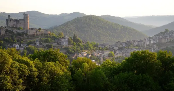 Le chemin Conques -Toulouse (itinéraire de liaison jacquaire), 