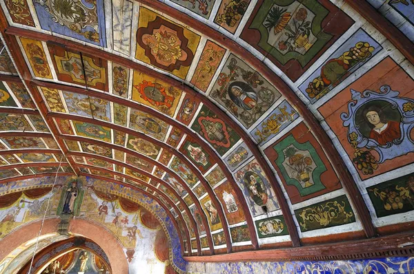 Voûte lambrissée de la chapelle de Foncourrieu, OFFICE DE TOURISME de CONQUES-MARCILLAC