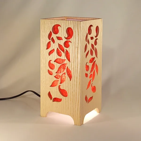 Lampe à poser 
Frêne - 13 x 13x 27 cm, Atelier Tutti Colori