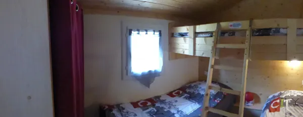 Chambre 3 lits 80 (le Buis et le Houx), 