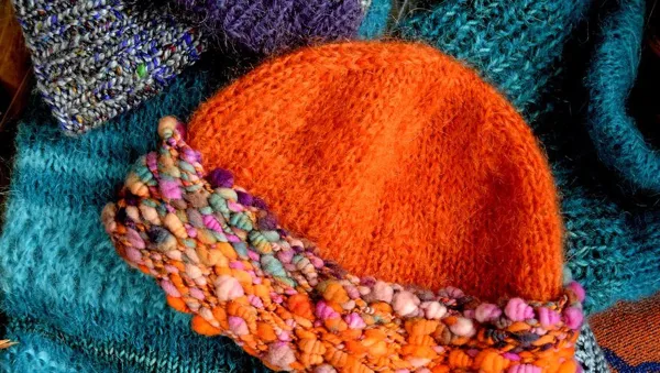 Bonnet mohair et laine filée, Laines 