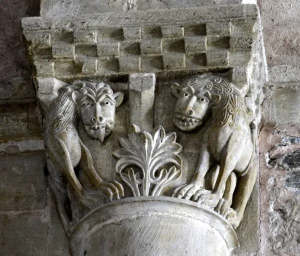 La visite des tribunes, chapiteau des lions (visite de groupes), OFFICE DE TOURISME de CONQUES-MARCILLAC