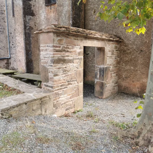 Aire de pique-nique de Monteils, Office de Tourisme Rougier d'Aveyron Sud