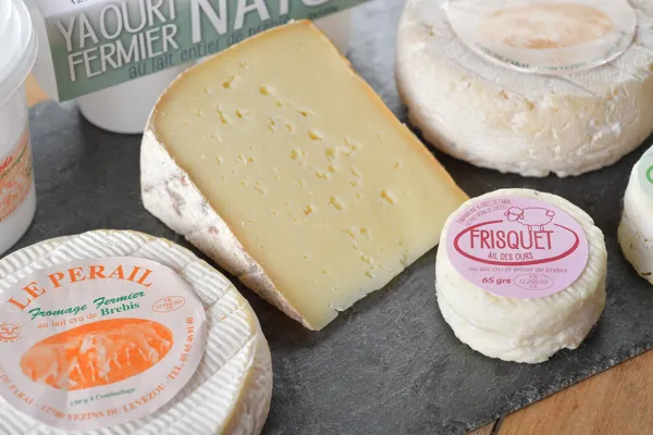 Gaec de Farals, OFFICE DE TOURISME DE PARELOUP LEVEZOU