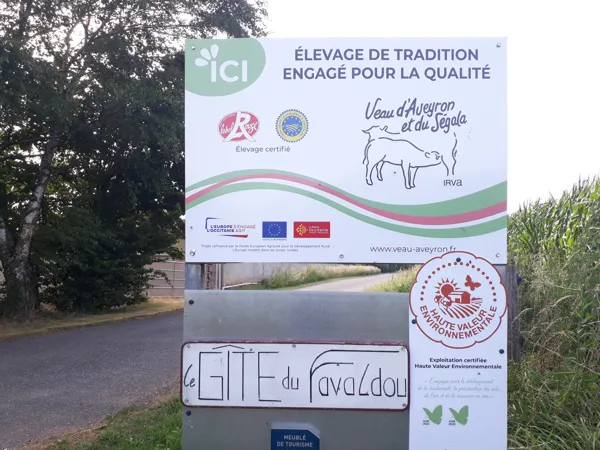 Bienvenue sur la ferme-Massol., ***