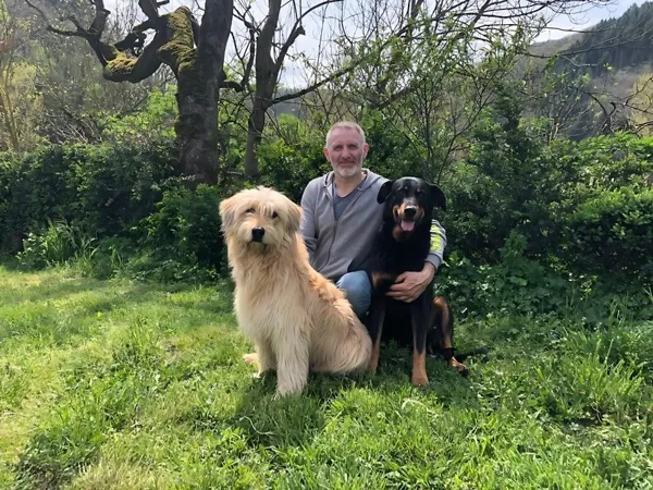 Visite à la ferme Chez Laurent, Simon Sabathier