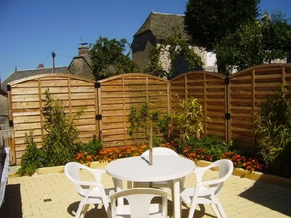 M. et Mme Michel FAGES, OFFICE DE TOURISME DE LAGUIOLE