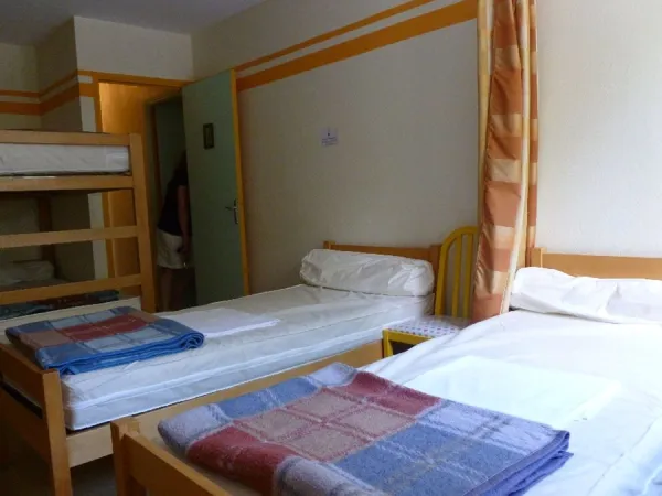 Gîte d'étape Bellevue (groupes), OFFICE DE TOURISME DU CANTON D'ENTRAYGUES SUR TRUYERE