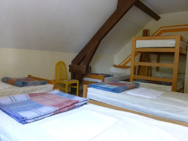 Gîte d'étape Bellevue (groupes), OFFICE DE TOURISME DU CANTON D'ENTRAYGUES SUR TRUYERE