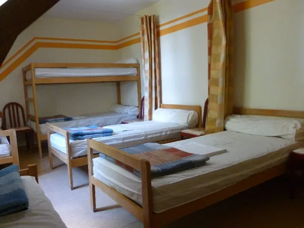 Gîte d'étape Bellevue (groupes), OFFICE DE TOURISME DU CANTON D'ENTRAYGUES SUR TRUYERE