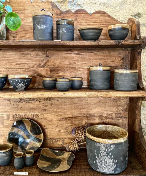 Poteries, collection charbon, 