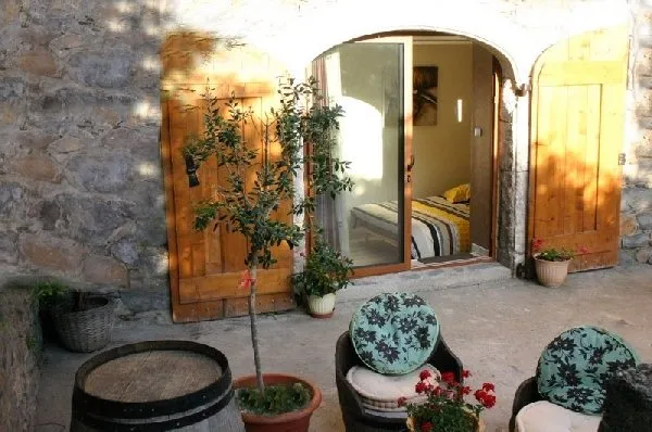 Entre de la chambre les Baumes 3 pers, OFFICE DE TOURISME DE MILLAU