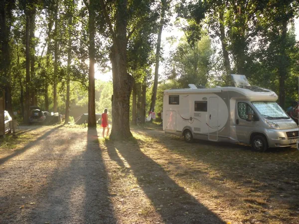 Espace Camping-cars Camping Brudy-Brudy Plage**