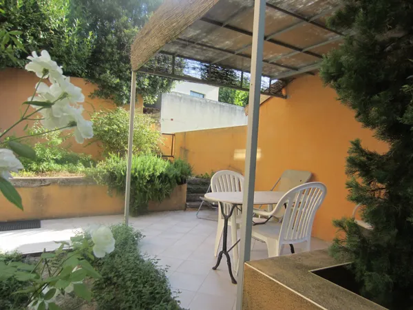 coin repas à l'extérieur