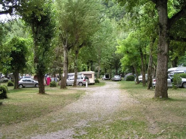 camping, CAMPING LES PEUPLIERS
