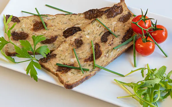 Pounti aux pruneaux, Hôtel Les Coudercous