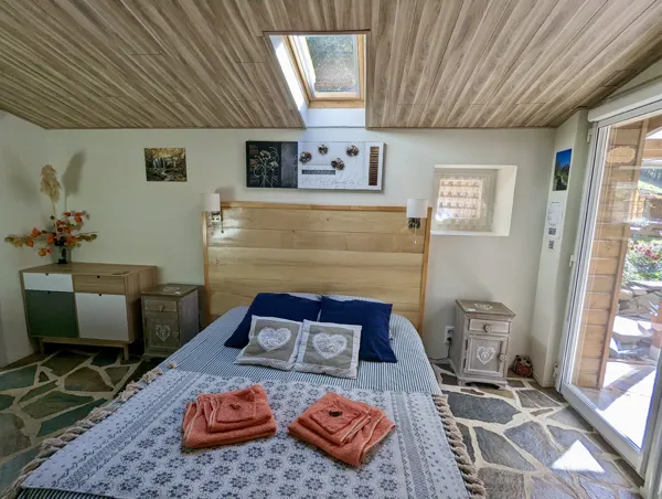 Chambre Automne entrée privée, Michel Guichard - Le Lépadou Bas