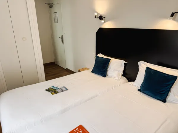 Chambre à lits jumeaux, 