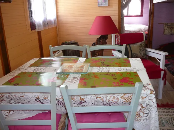 Pièce a vivre de la roulotte, 