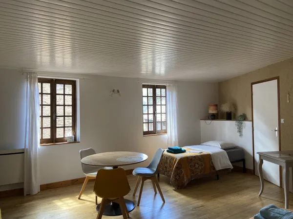 CHAMBRE 3 LITS, Ghislaine Thiollier